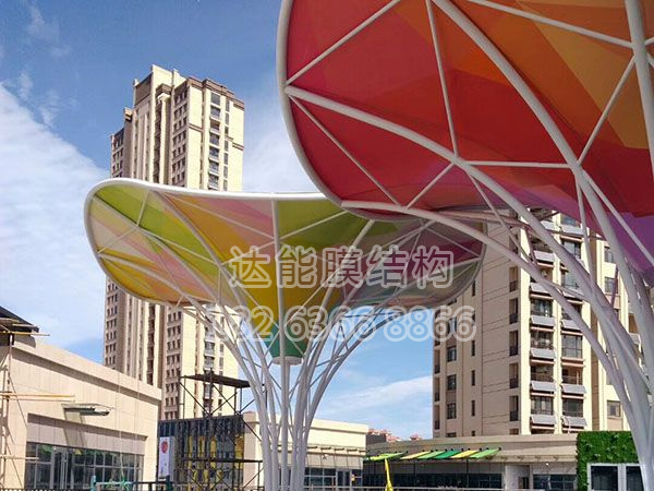 膜結(jié)構(gòu)廣場(chǎng)景觀(guān)